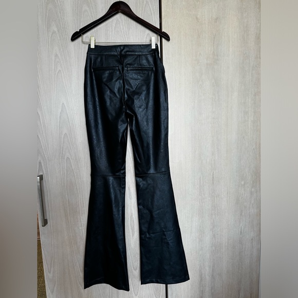 NWT SPANX Faux Leather Small Pocket Flared Trousers Pants stretch-leather flared - Picture 3 of 8